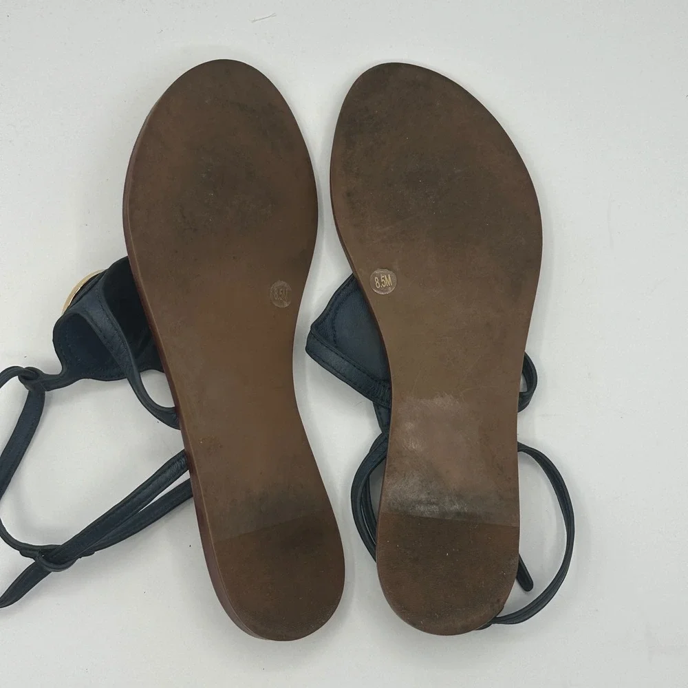 Tory Burch Leticia Strappy Sandal Womens 8.5 Navy Blue Leather Gold Flat Thong